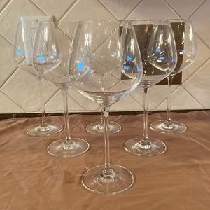 Like new 6 Schott Zwiesel Fortissimo Crystal Burgundy Wine Glasses